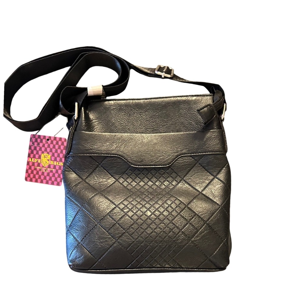ALFA‎ BAGS Black Quilted Crossbody Shoulder Bag Adjustable Strap Zipper Closure